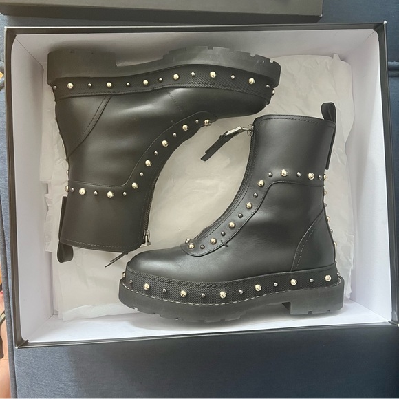 NWT Authentic Versace city stud ankle boots 5US (36 Europe) black - Picture 2 of 9
